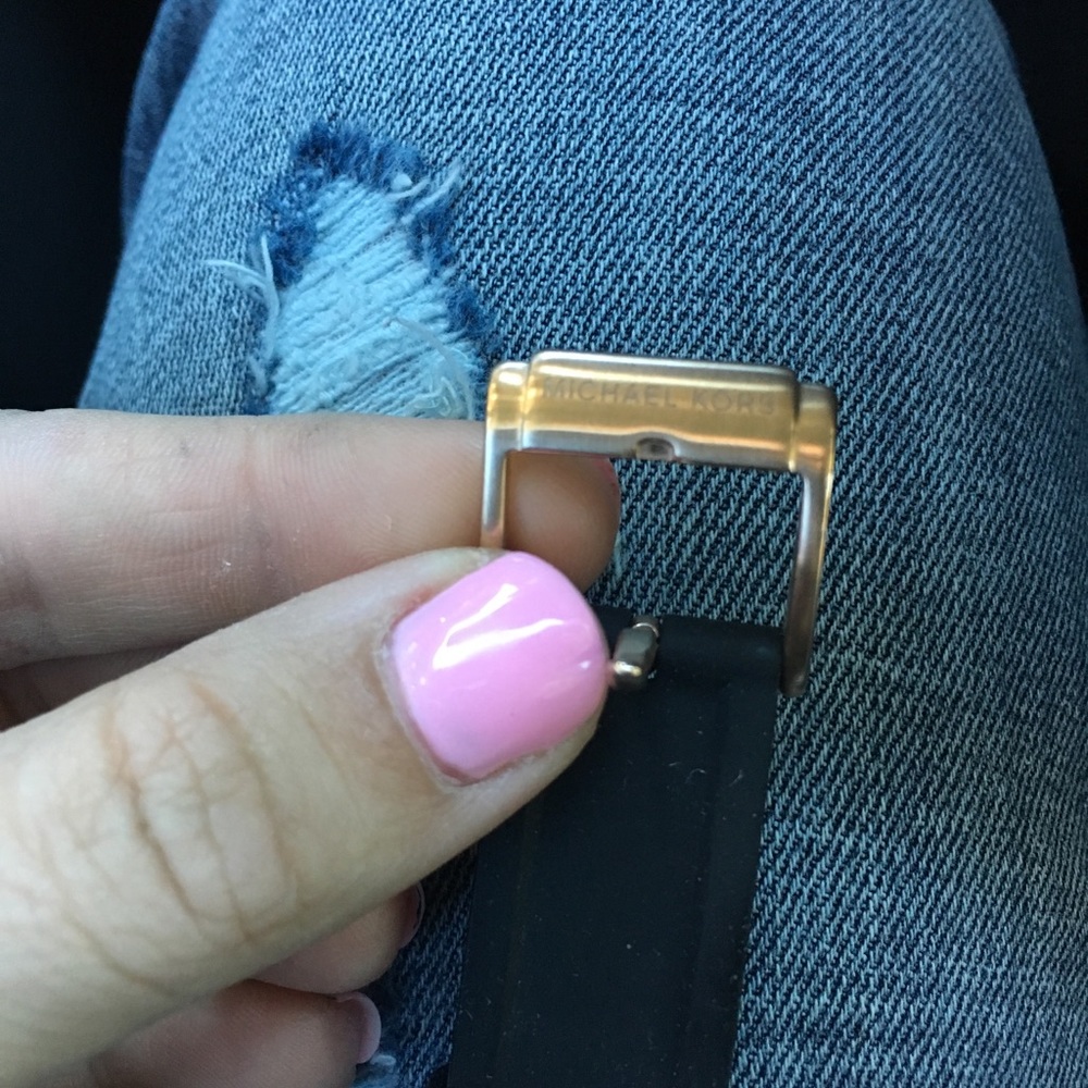 Watch - Picture 3 of 8